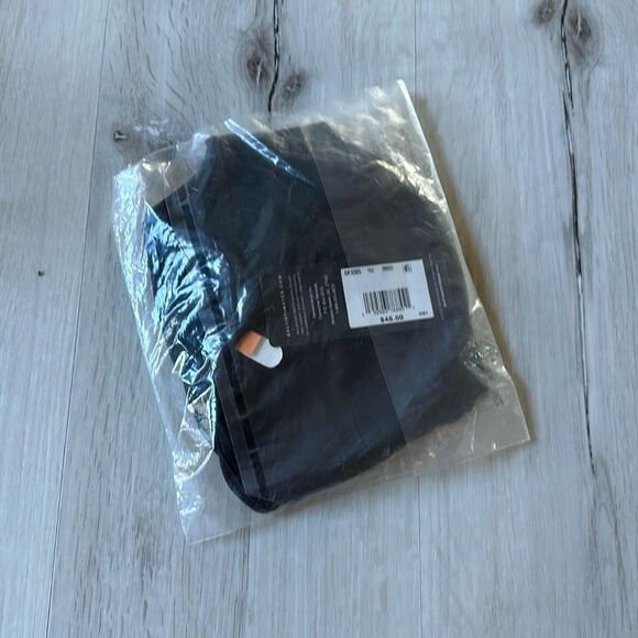 Bali Passion Comfort Minimizer Underwire BraDF3385 Black NWT and in packaging - Picture 4 of 6